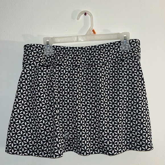 Funky Patterned Skort - Picture 2 of 2